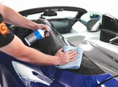 Dịch Vụ Tẩy Ố Kính Ô Tô Sạch Trong, An Toàn